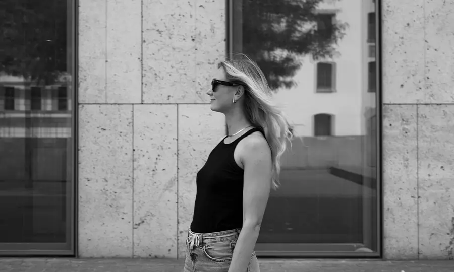 Porträt im urbanen Raum
